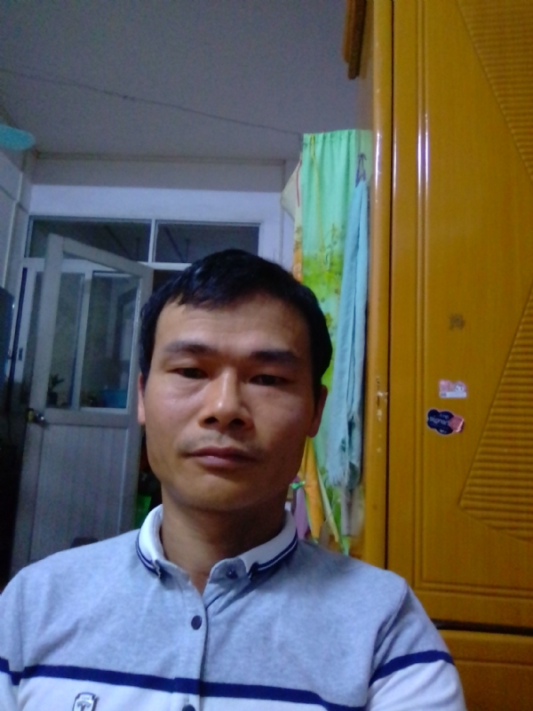 十赌十输的第一张照片--北流闪婚服务中心